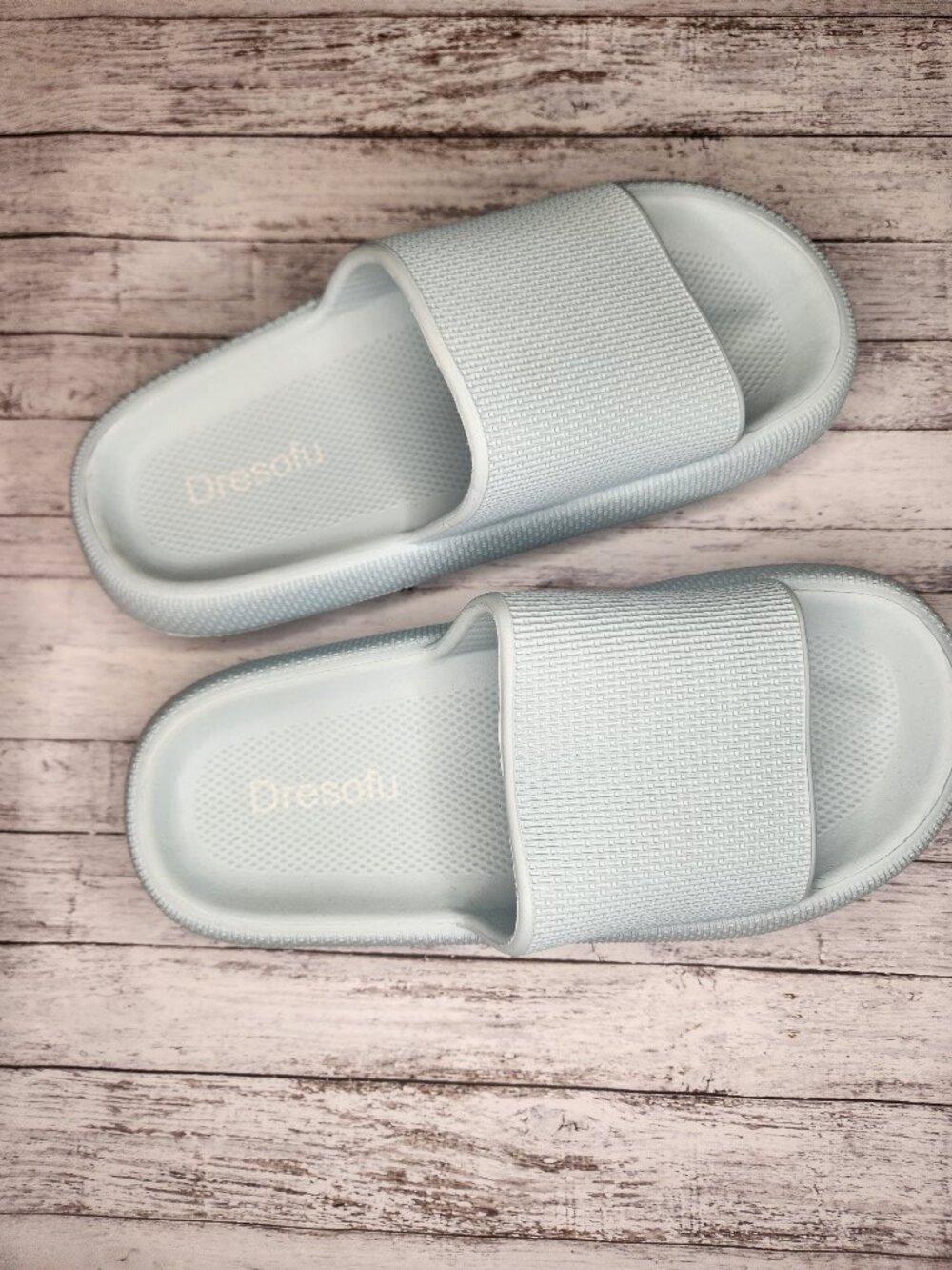 Light blue, thick-soled cloud slide/ pillow slippers made by Dresafu